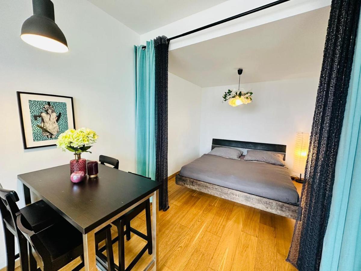 Apartments In Panorama City On 25Th Floor - Amazing View Close To Old Town 布拉迪斯拉发 外观 照片